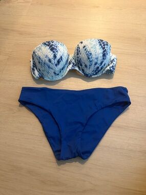 Victoria's Secret Blue & White Bandeau Bikini Set
